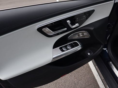 New 2026 Mercedes-Benz E 450 4MATIC All-Terrain Wagon image 23