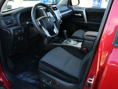 Used 2024 Toyota 4Runner SR5 image 25