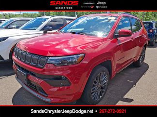 Used 2022 Jeep Compass Limited w/ (RED) Package AWD/4WD video 1