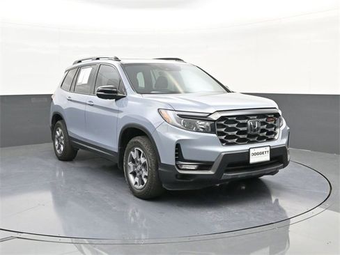 Used 2023 Honda Passport TrailSport image 22