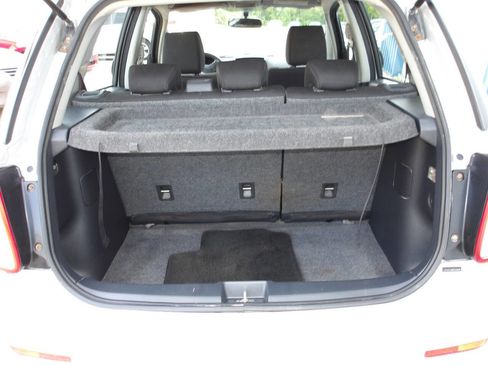 Used 2008 Suzuki SX4 Hatchback FWD image 21