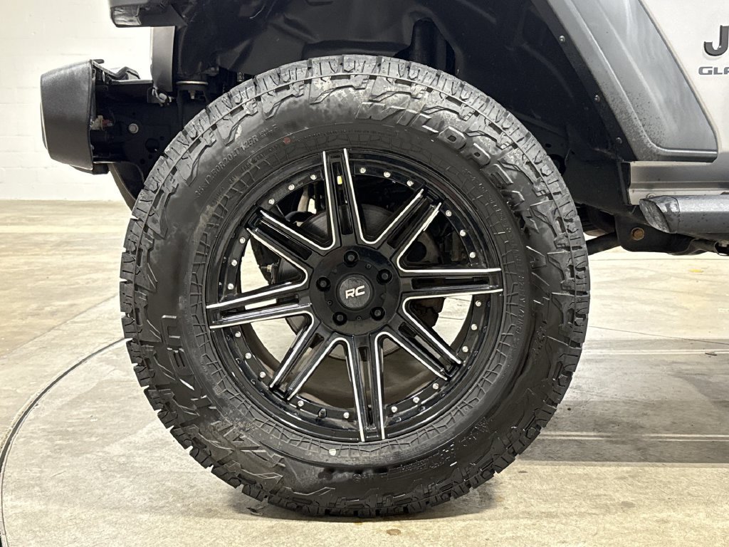 Used 2020 Jeep Gladiator Sport w/ Quick Order Package 24S AWD/4WD image 26