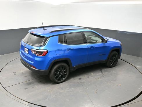 New 2026 Jeep Compass Latitude image 26