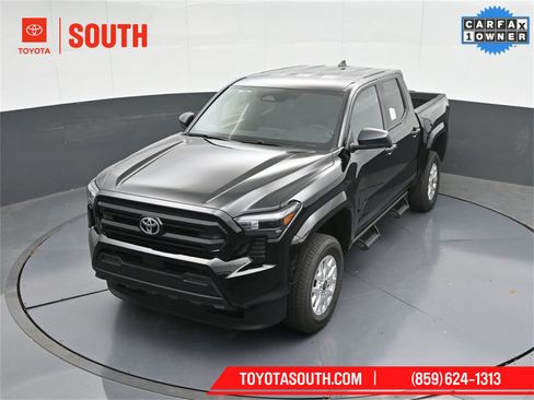 Used 2025 Toyota Tacoma SR w/ SR Upgrade Package image 50