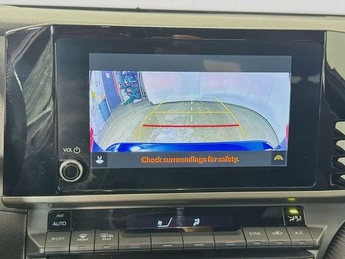 Certified 2025 Toyota Camry SE w/ Convenience Package FWD image 14