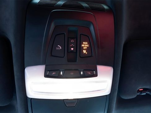 Used 2017 BMW X6 M image 46