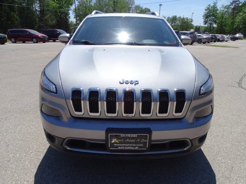 Used 2015 Jeep Cherokee 4WD Limited w/ Luxury Group image 7