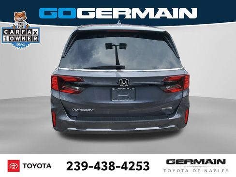 Used 2025 Honda Odyssey Touring image 9