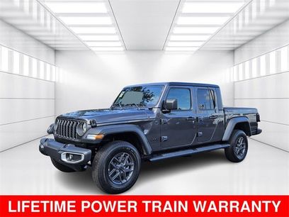 New 2025 Jeep Gladiator Sport