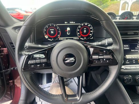Used 2025 Nissan Z Performance w/ Floor Mat Package image 15