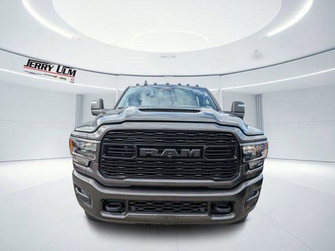 Certified 2024 RAM 3500 Limited image 7