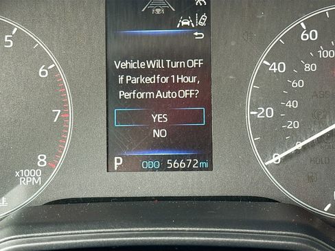 Used 2023 Toyota Corolla Cross SE image 12