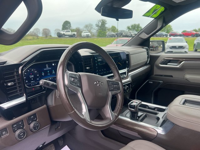 Used 2022 Chevrolet Silverado 1500 RST AWD/4WD image 30