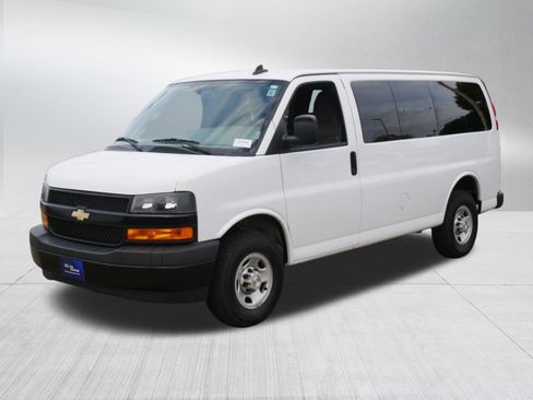 Used 2023 Chevrolet Express 2500 LS w/ Driver Convenience Package image 3