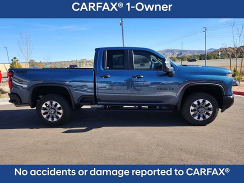 Used 2024 Chevrolet Silverado 2500 Custom w/ Custom Convenience Package image 3