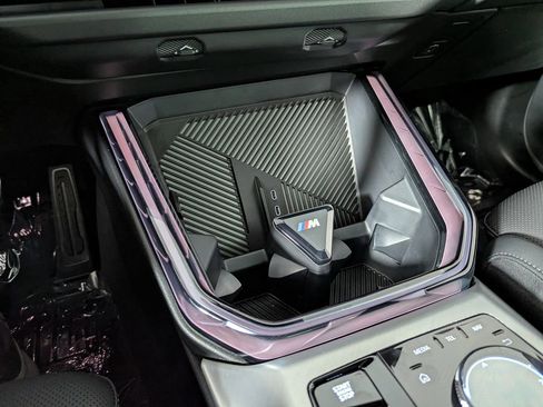 Used 2025 BMW X3 xDrive30i image 38