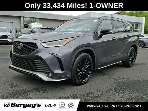Used 2023 Toyota Highlander XSE AWD/4WD image 1