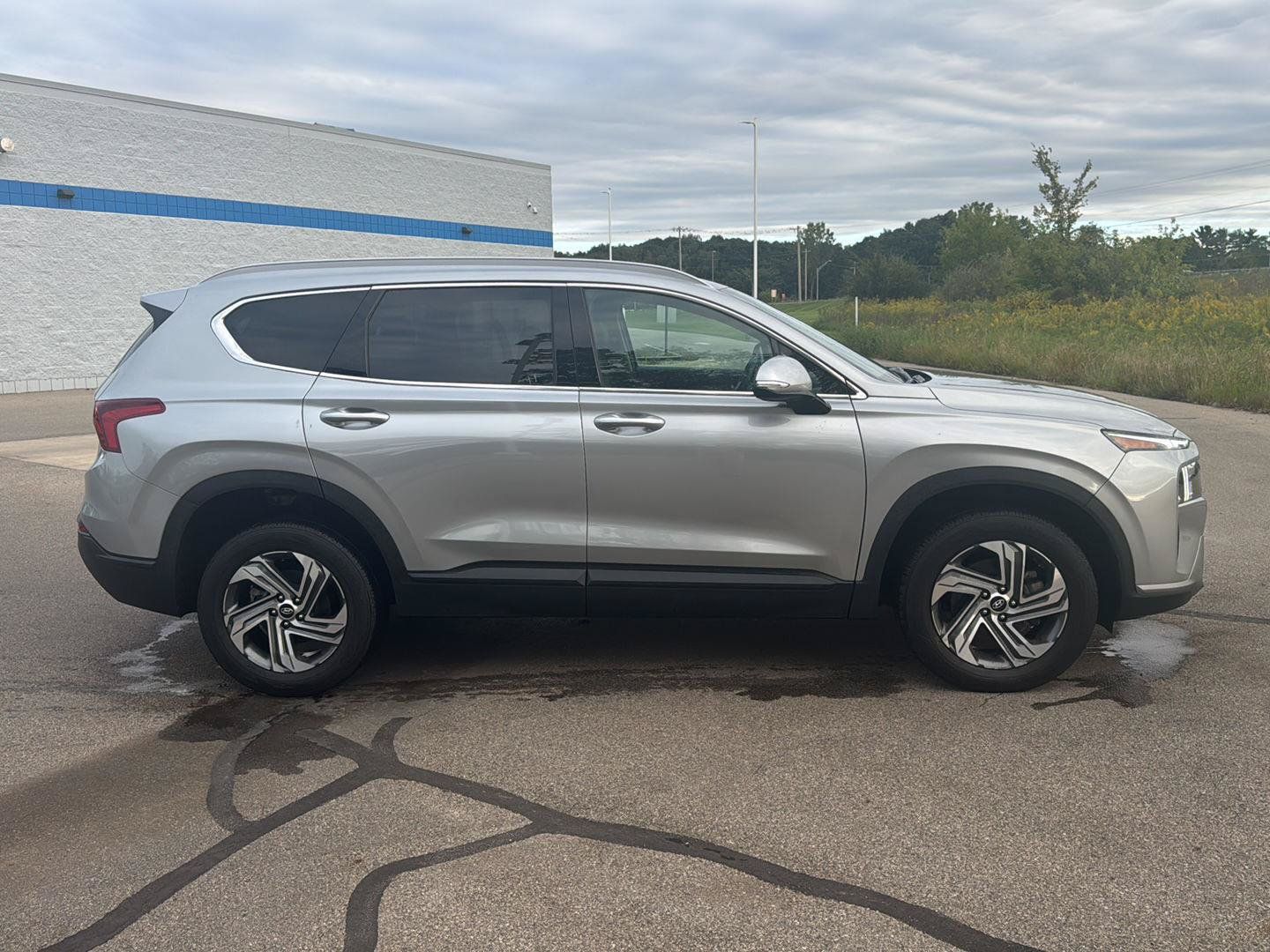 Used 2023 Hyundai Santa Fe SEL w/ Cargo Package AWD/4WD image 6