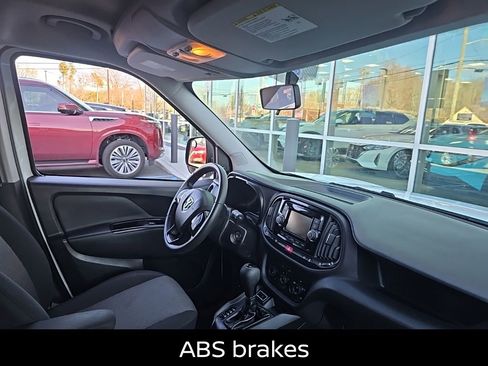 Used 2020 RAM ProMaster City Tradesman SLT w/ Window Group 05 image 16