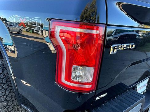 Used 2017 Ford F150 Lariat image 26