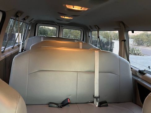 Used 2014 Ford E-350 and Econoline 350 XL image 14