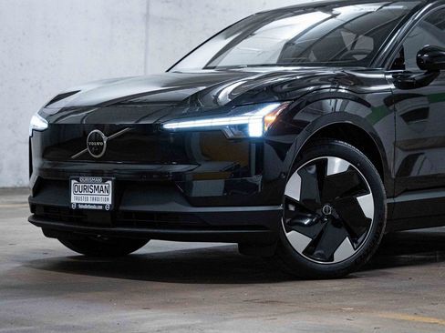 New 2026 Volvo EX30 Ultra image 2