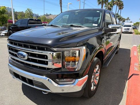 Used 2021 Ford F150 Lariat AWD/4WD image 2