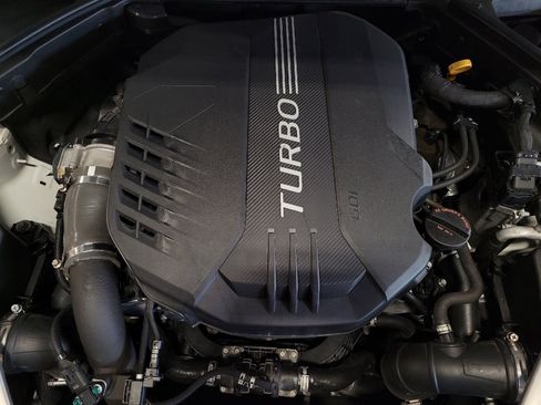 Used 2020 Genesis G70 3.3T image 30