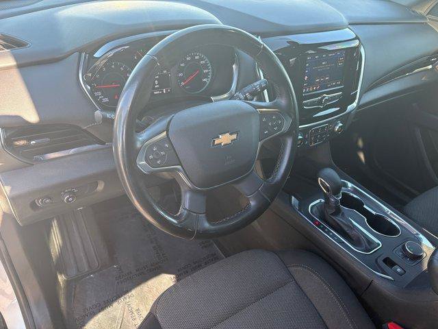 Used 2023 Chevrolet Traverse LT FWD image 15