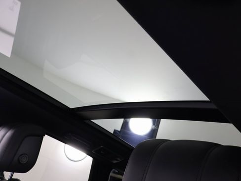 Used 2022 Land Rover Range Rover Sport HSE Silver Edition image 10