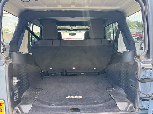 Used 2014 Jeep Wrangler Unlimited Sport w/ Quick Order Package 24S AWD/4WD image 23