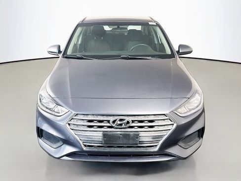 Used 2018 Hyundai Accent SE image 2