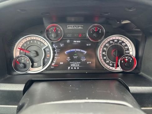 Used 2016 RAM 1500 Classic SLT w/ SLT Plus D←cor Group image 14