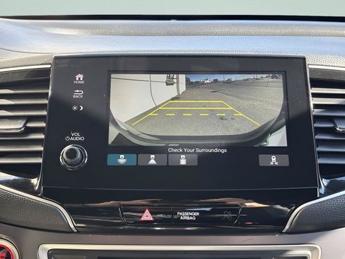 Certified 2022 Honda Pilot Sport image 24