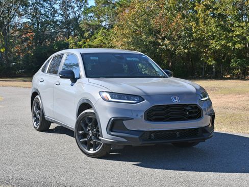 Used 2023 Honda HR-V Sport image 6