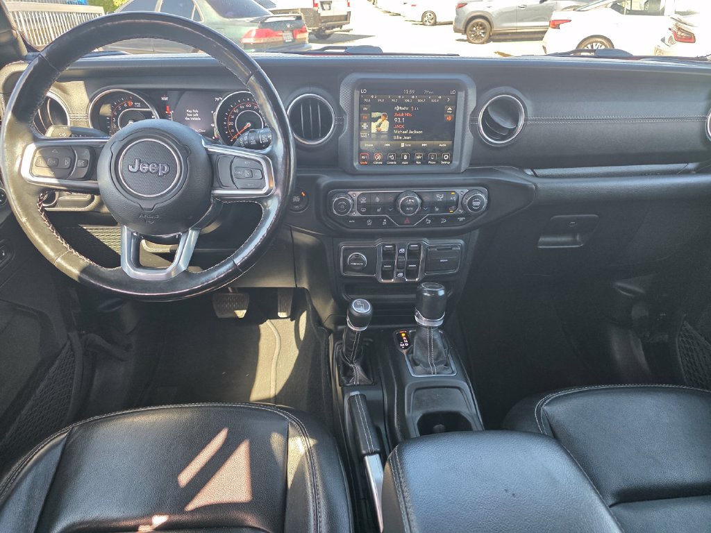 Used 2020 Jeep Wrangler Unlimited Sahara AWD/4WD image 18