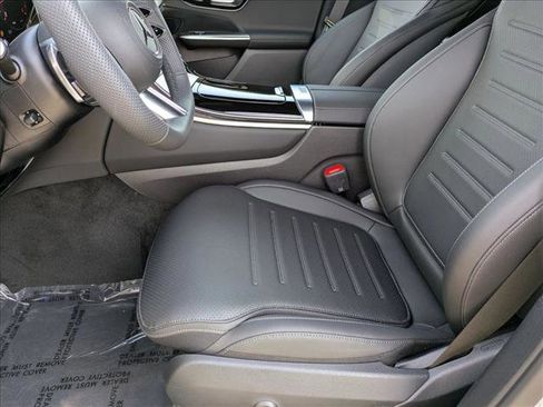 New 2026 Mercedes-Benz GLC 300 image 4