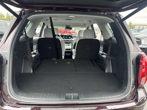 Used 2024 Hyundai Palisade SEL image 5
