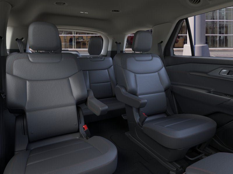 Used 2026 Ford Explorer Active w/ Active Comfort Package AWD/4WD image 11