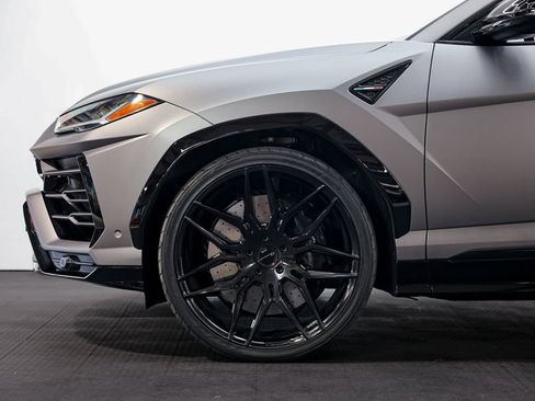 Used 2019 Lamborghini Urus image 8
