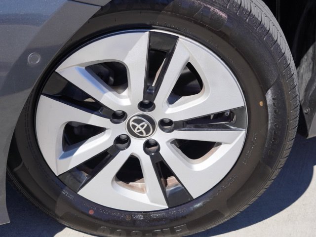 Used 2018 Toyota Prius Two w/ Prius Two Safety Plus Package FWD image 13