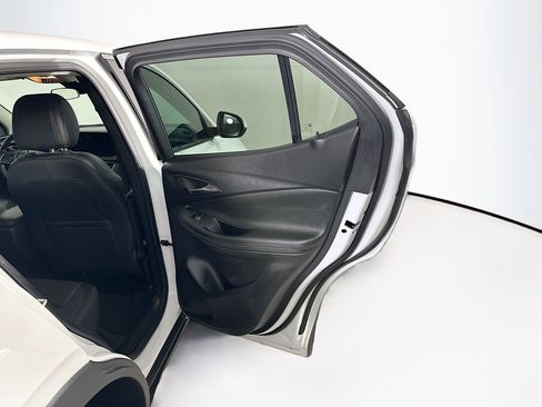 Used 2025 Buick Encore GX Preferred image 28