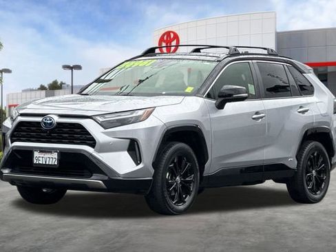 Used 2023 Toyota RAV4 XSE image 9