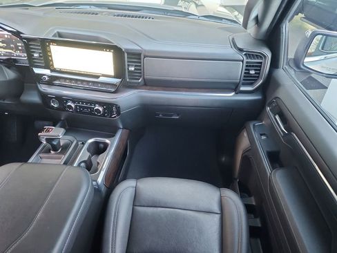 Certified 2023 GMC Sierra 1500 SLT w/ SLT Premium Package AWD/4WD image 30
