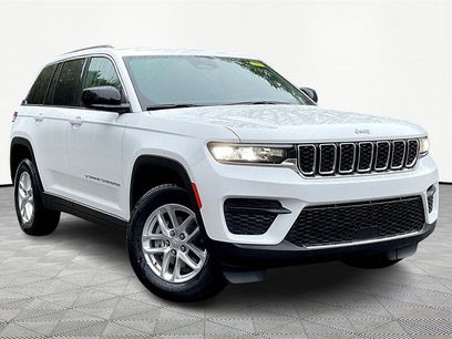 New 2025 Jeep Grand Cherokee Laredo X