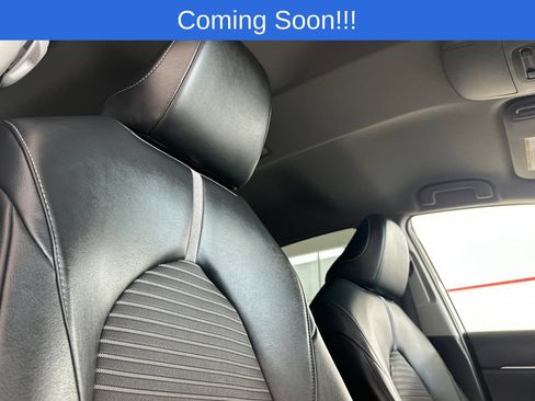 Used 2023 Toyota Camry SE FWD image 17