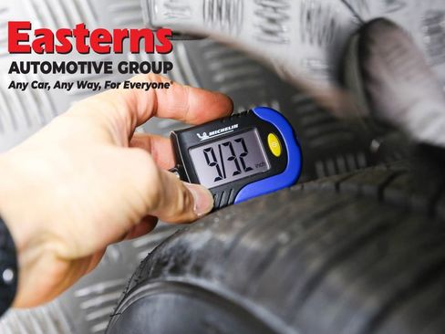 Used 2024 Tesla Model 3 Standard Range image 24