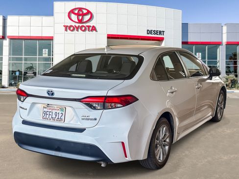 Certified 2023 Toyota Corolla XLE FWD image 7