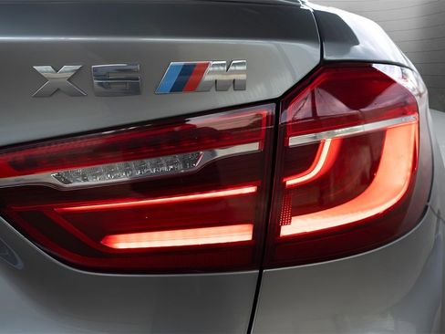 Used 2017 BMW X6 M image 23