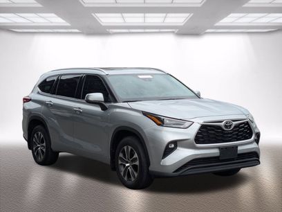 Certified 2022 Toyota Highlander XLE